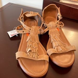 Suede sandals made in Italy.